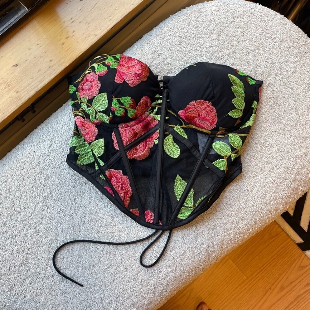 Sample Black Rose Corset Crop Top